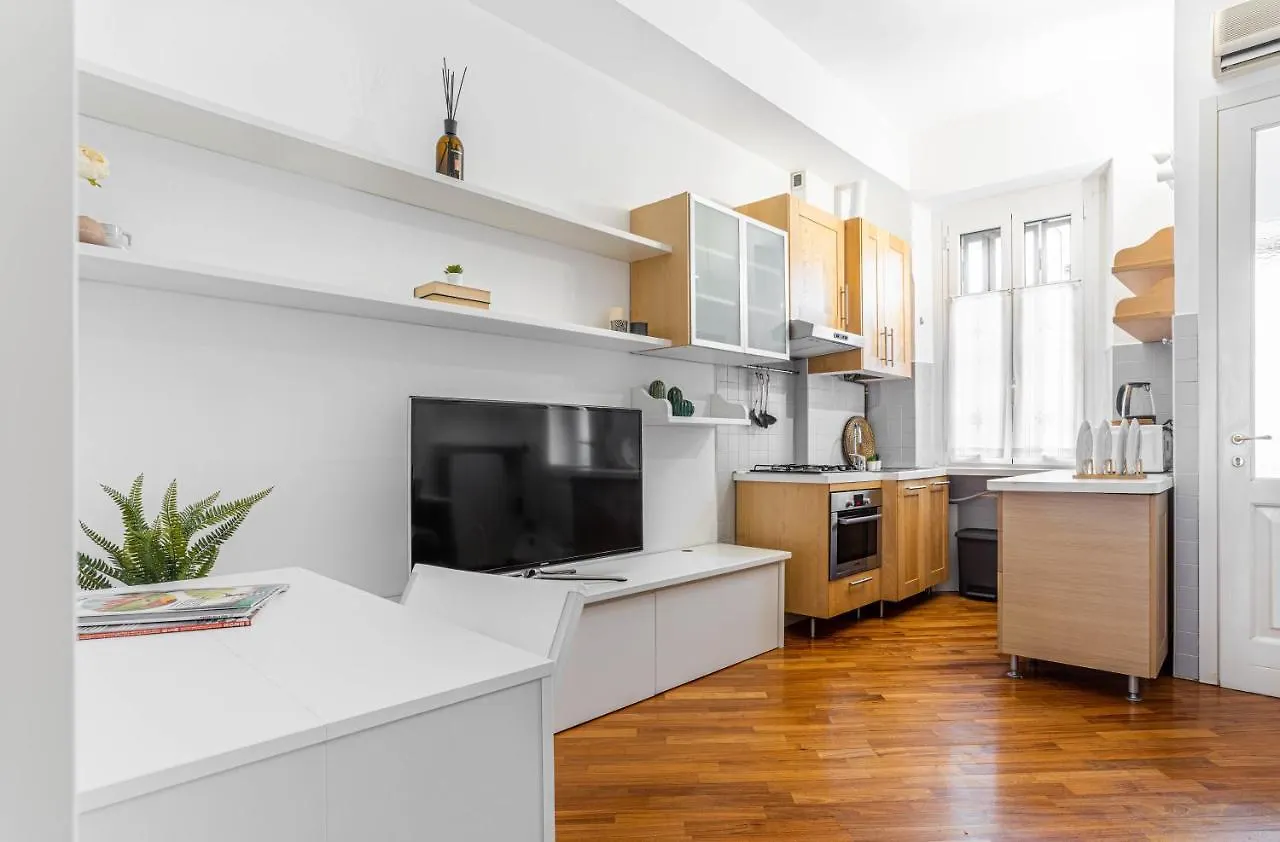 Appartamento Joivy Charming Flat Near Duomo Di Milano Italia